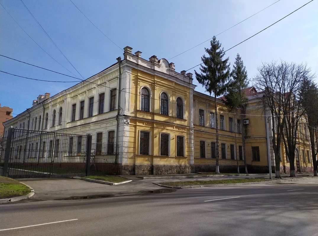Вертолетное училище. Одно из лучших в СССР.