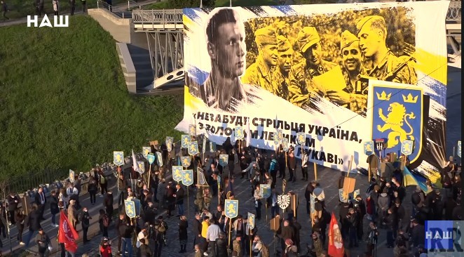 у разбитого корыта. Бандеровская мразь.